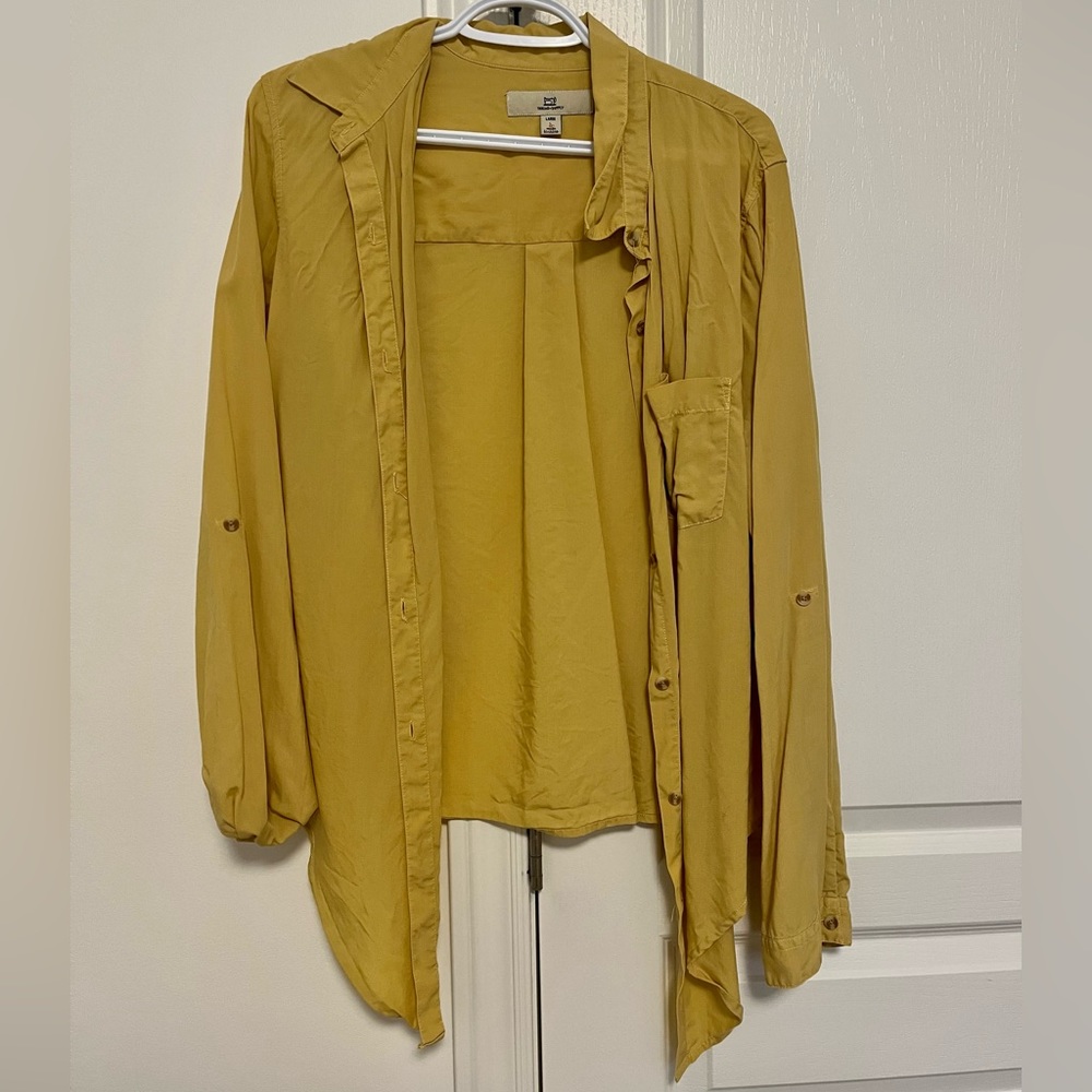 Thread & Supply Button Down